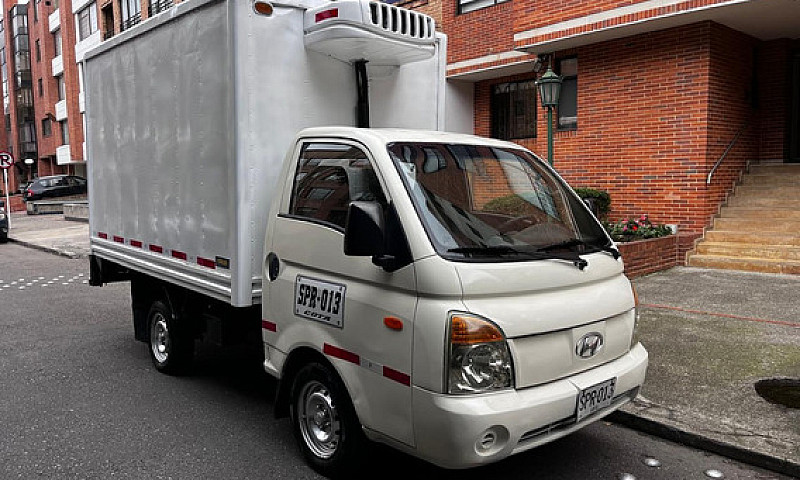Hyundai Porter 2.6  ...