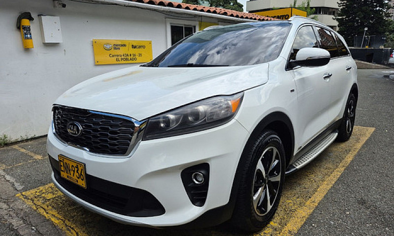 Kia Sorento 3.3 Trus...