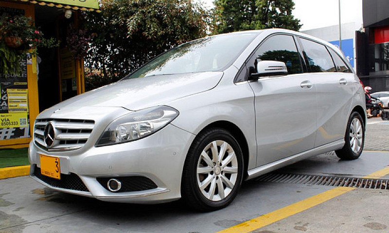 Mercedes-Benz Clase ...