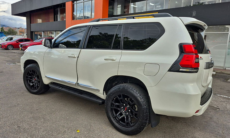 Toyota Prado 2.8 Tx-...