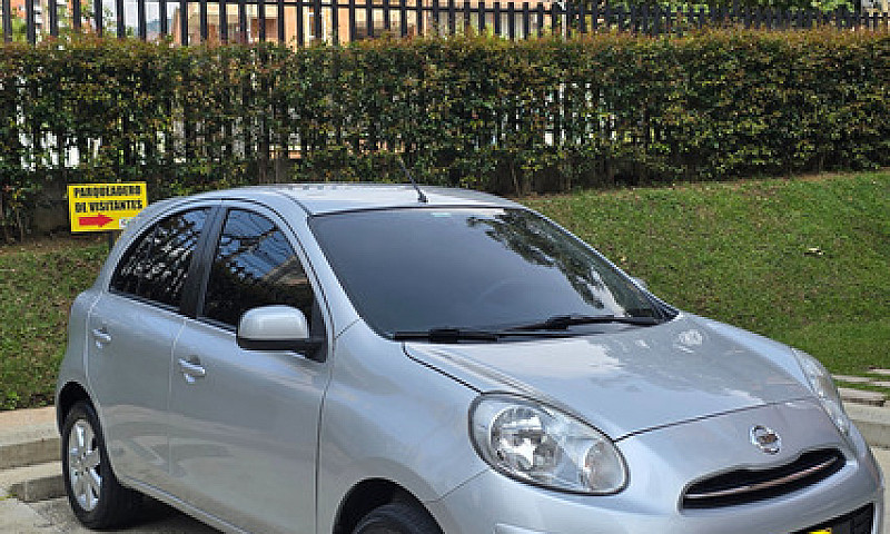 Nissan March 1.6 Adv...