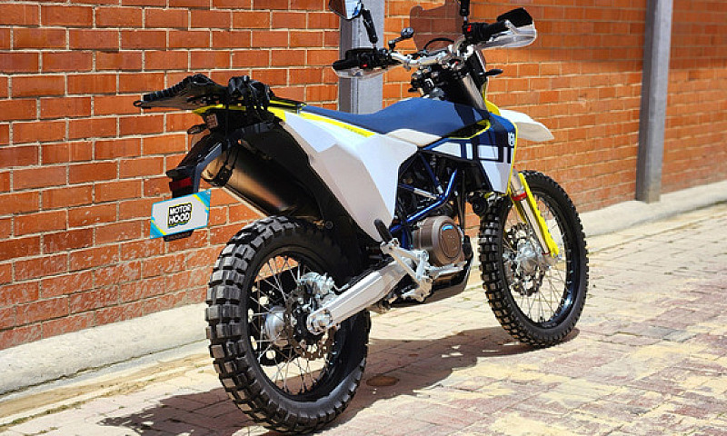 Husqvarna 701 Enduro...