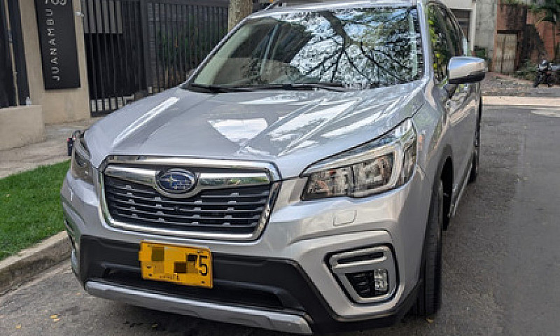 Subaru Forester 2.0 ...