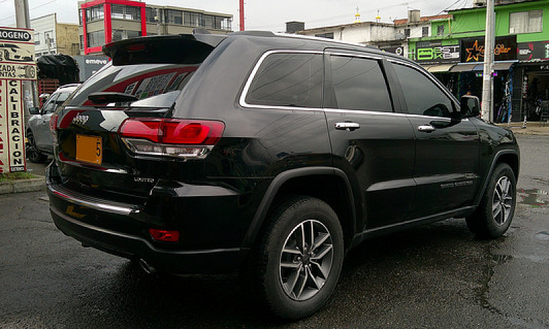 Jeep Grand Cherokee ...
