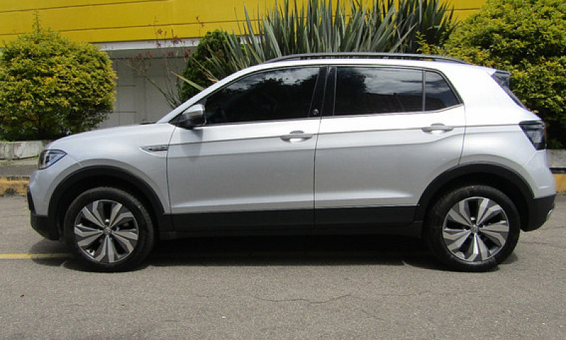 Volkswagen T-Cross 1...