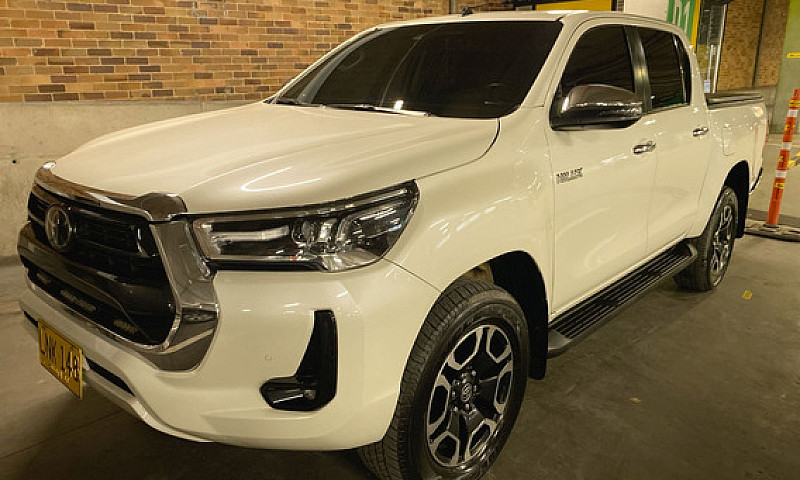 Toyota Hilux 2.7 Die...