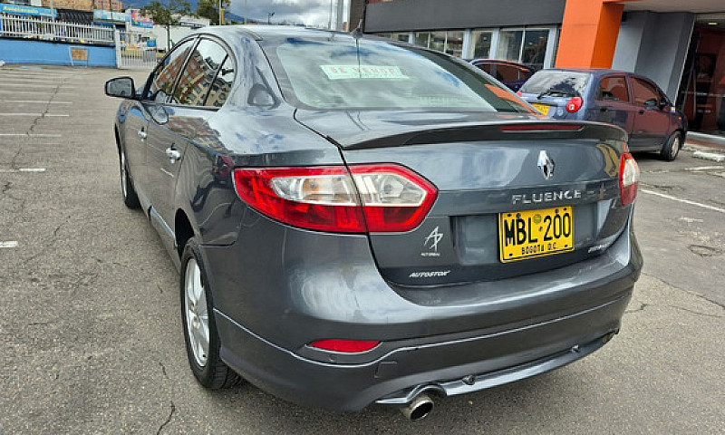 Renault Fluence 2.0 ...