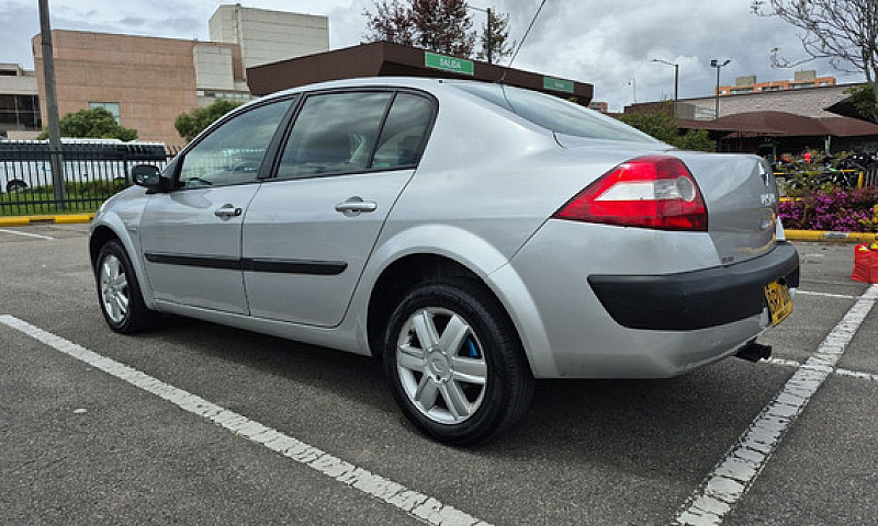 Renault Megane ...