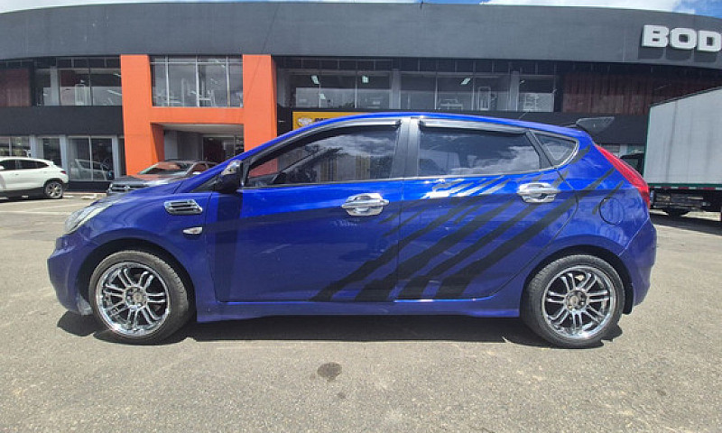 Hyundai Accent 1.4L ...