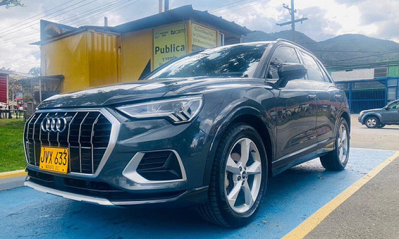 Audi Q3 1.4 Tfsi Att...