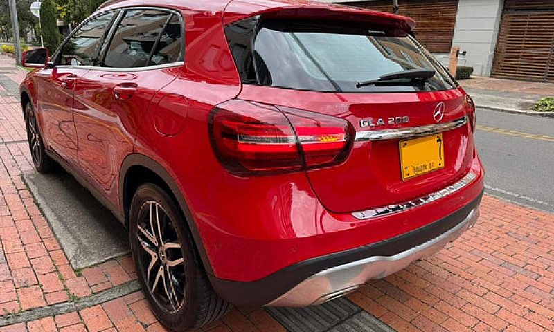 Mercedes-Benz Clase ...