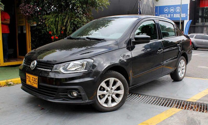 Volkswagen Voyage 1....