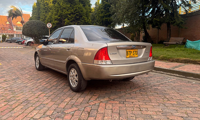 Ford Laser 1.3 Glx 1...