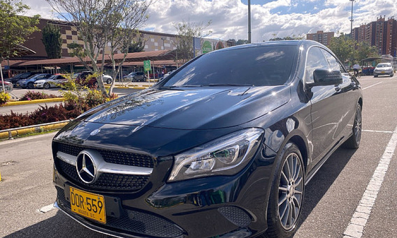 Mercedes-Benz Clase ...