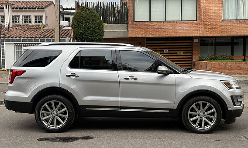 Ford Explorer 3.5 Li...