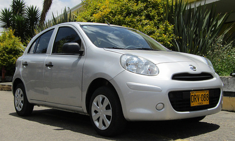 Nissan March 1.6 Act...