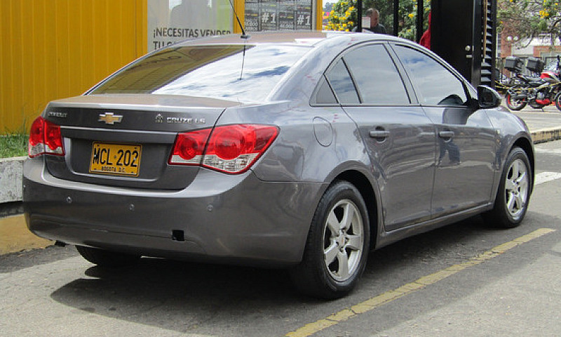 Chevrolet Cruze 1.8 ...