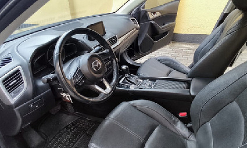 Mazda 3 2.0 Touring ...