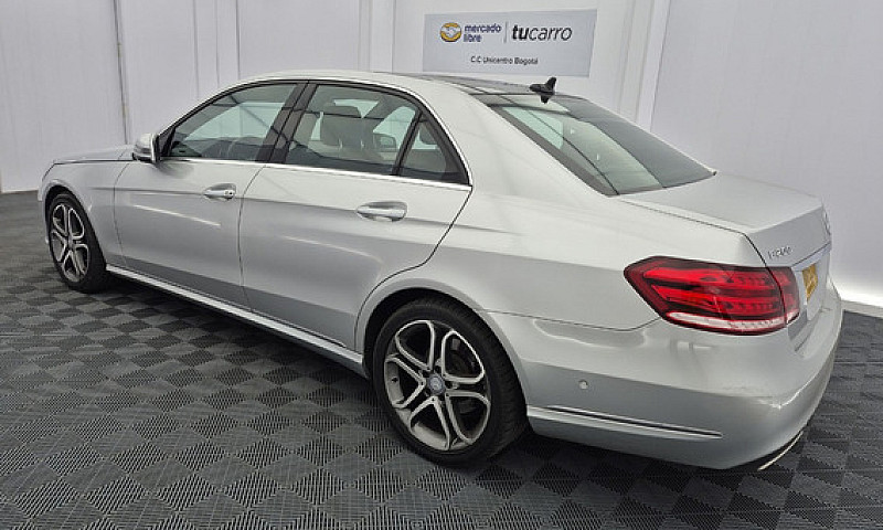 Mercedes-Benz Clase ...