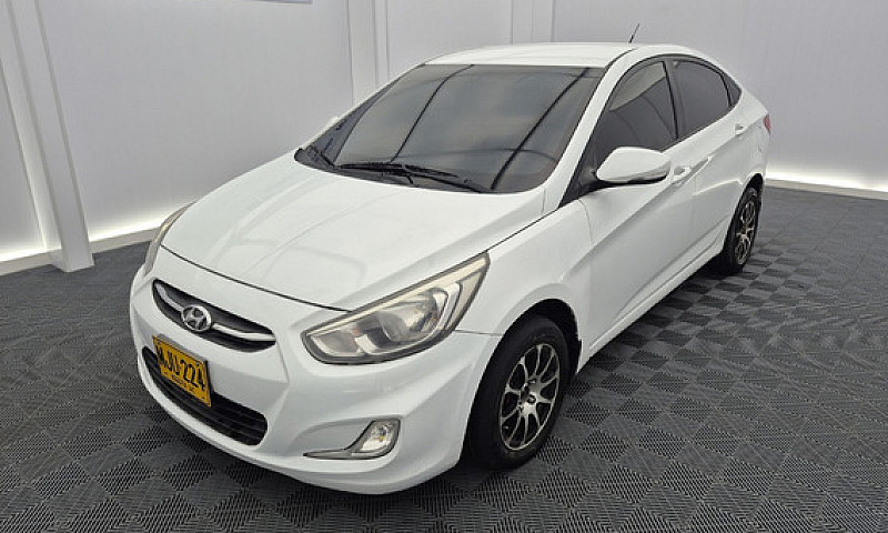Hyundai Accent 1.6 P...