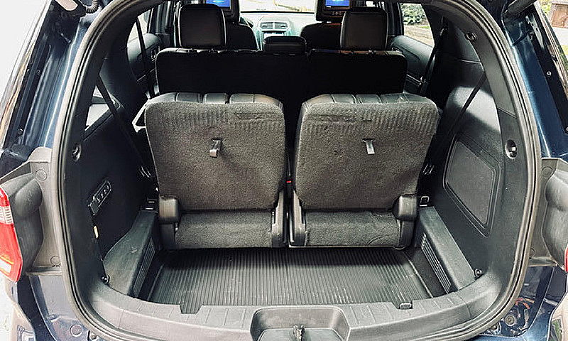 Ford Explorer 3.5 Li...