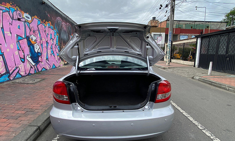 Kia Stylus Ls 1.5...