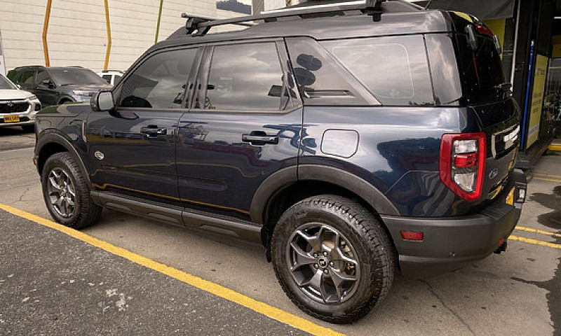 Ford Bronco Sport 2....