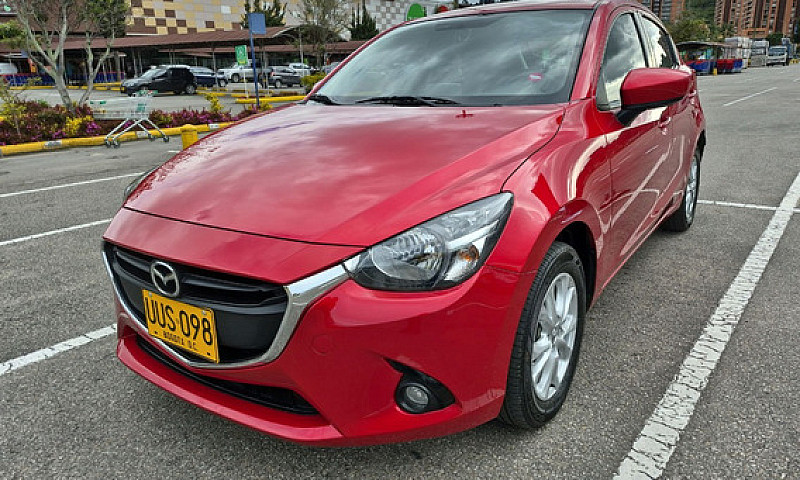 Mazda 2 1.5 Touring...