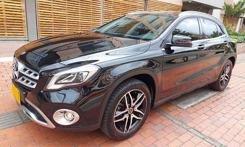 Mercedes-Benz Clase ...