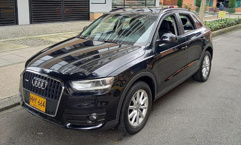 Audi Q3 2.0T Quattro...
