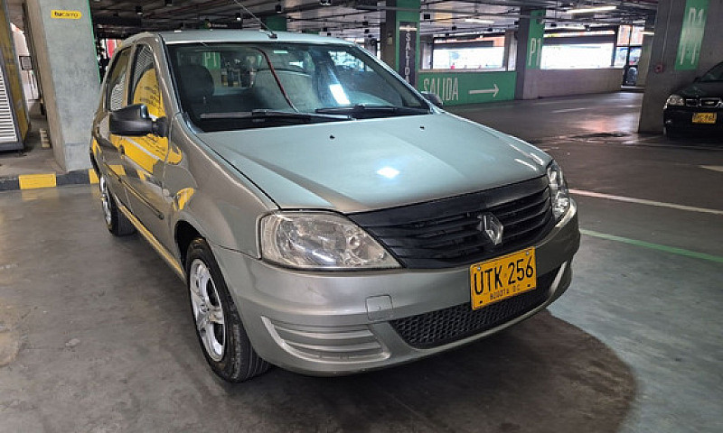 Renault Logan 1.4 Fa...