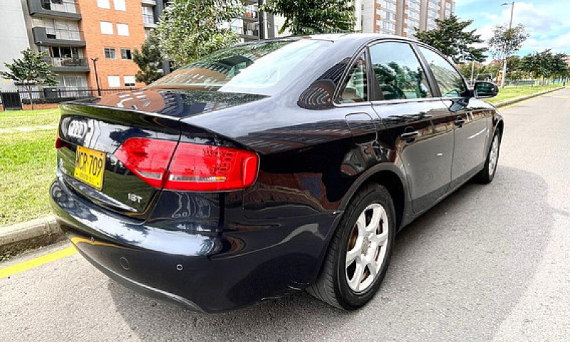 Audi A4 1.8 Tfsi Com...