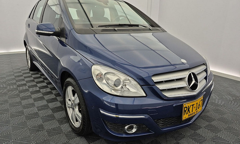 Mercedes Benz B 180 ...