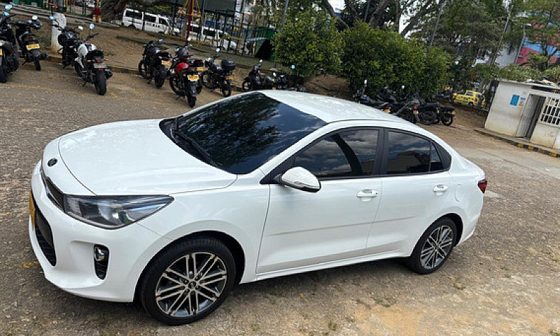 Kia Rio 1.4...