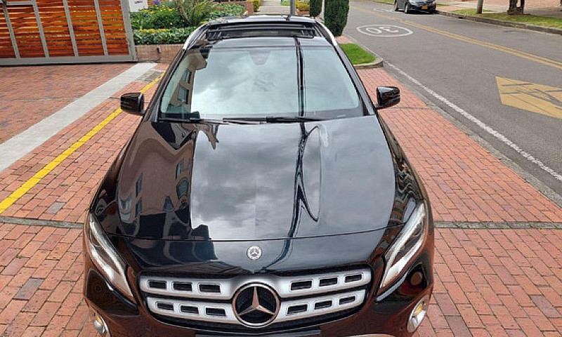 Mercedes-Benz Clase ...