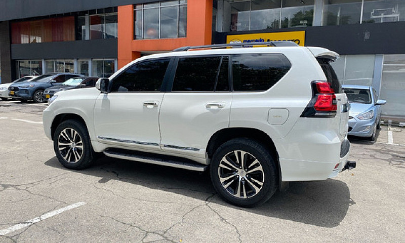 Toyota Prado 3.0 Tx-...