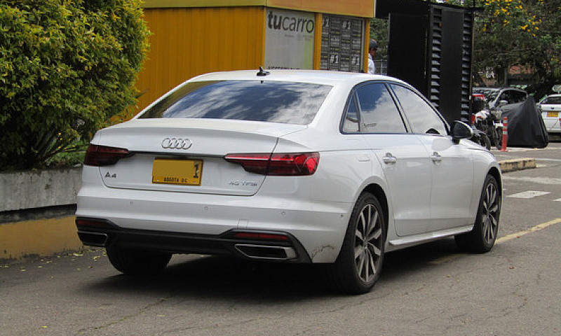 Audi A4 2.0 40 Tfsi ...