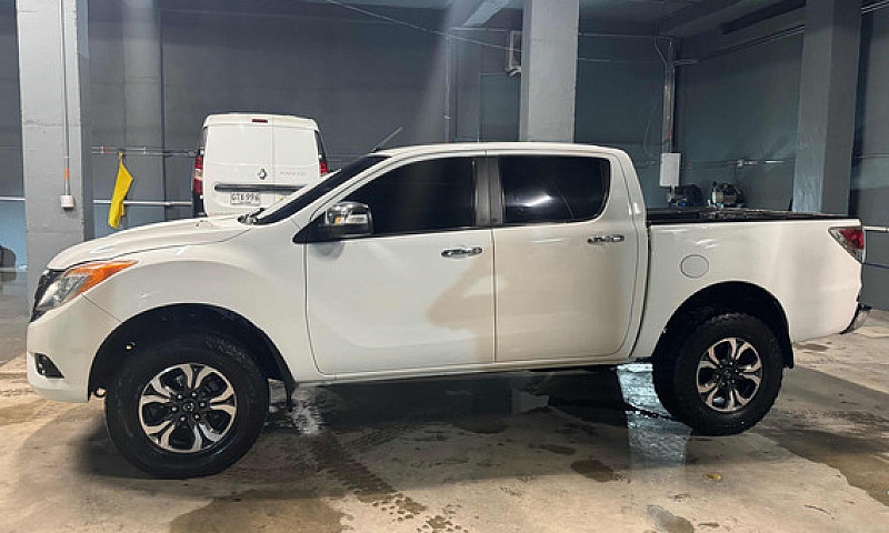 Mazda Bt50 3.2 Profe...