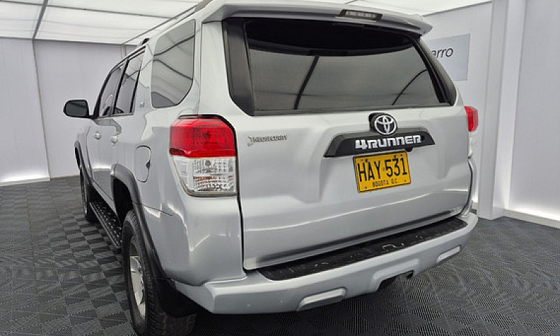 Toyota 4Runner 4.0 S...