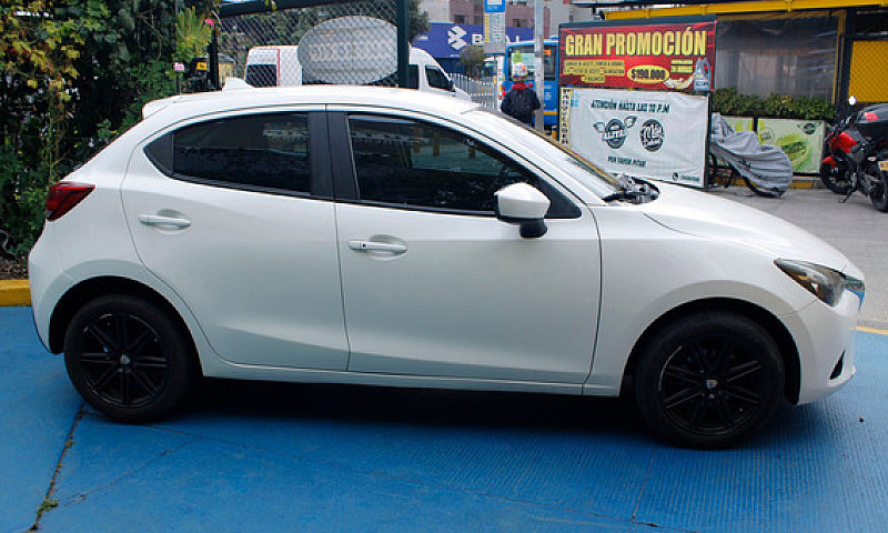 Mazda 2 Skyactiv Mt ...