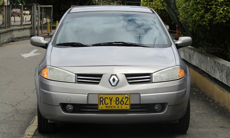 Renault Megane 2 2.0...