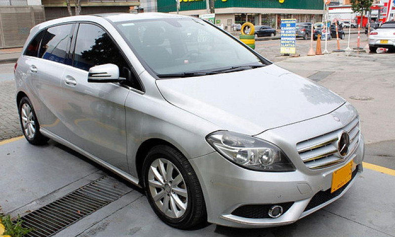 Mercedes-Benz Clase ...