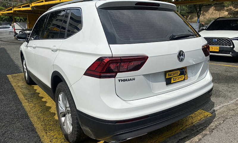 Volkswagen Tiguan 1....