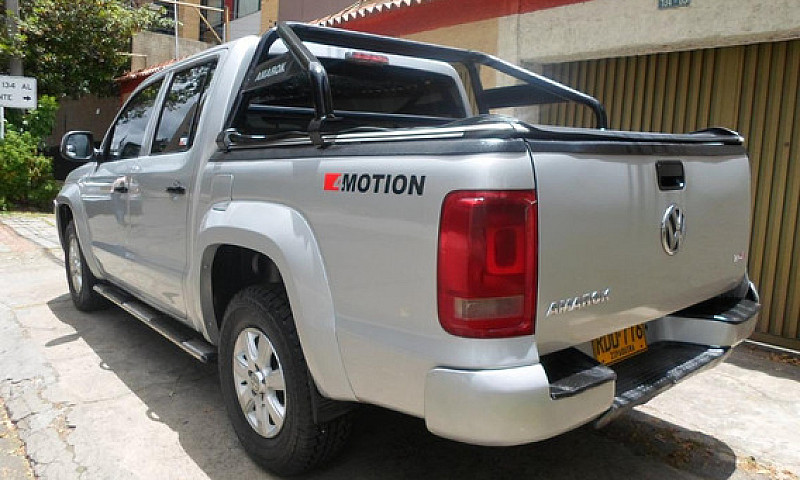 Volkswagen Amarok Em...