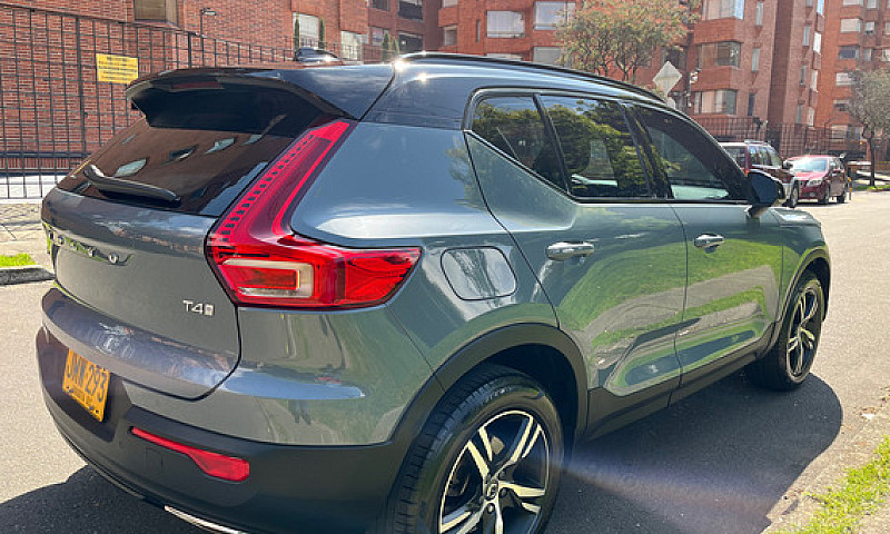 Volvo Xc40 2.0 T5 Aw...