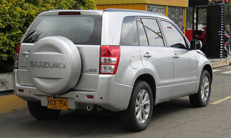 Suzuki Grand Vitara ...