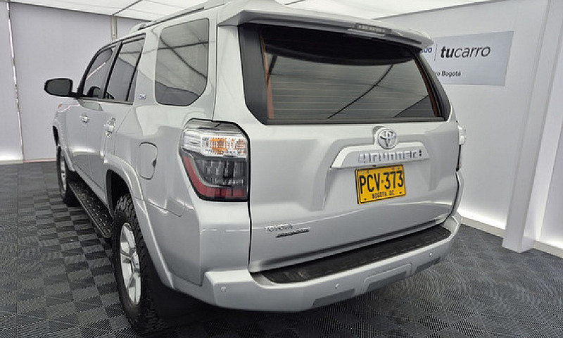 Toyota 4Runner 4.0 S...