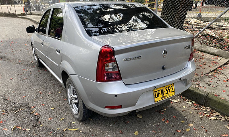 Renault Logan 1.6 Ex...