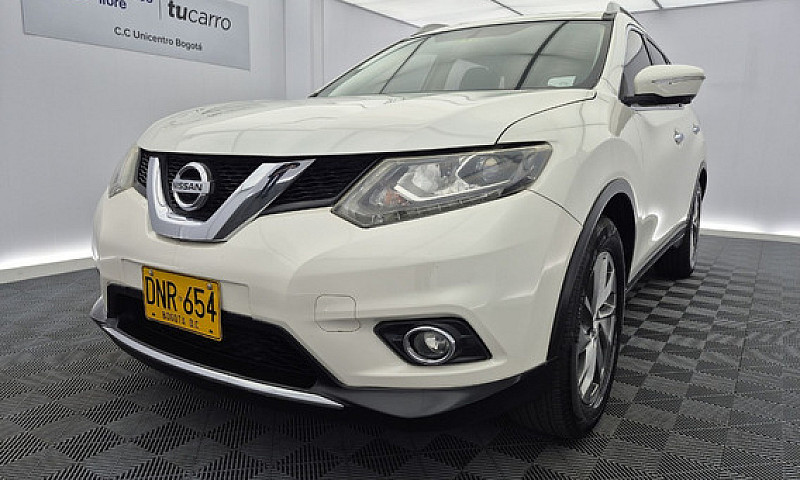 Nissan X-Trail 2.5 E...