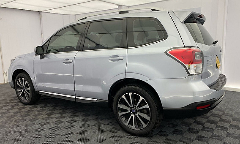 Subaru Forester 2.0 ...